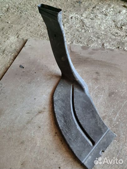 Воздуховод печки Mercedes W203