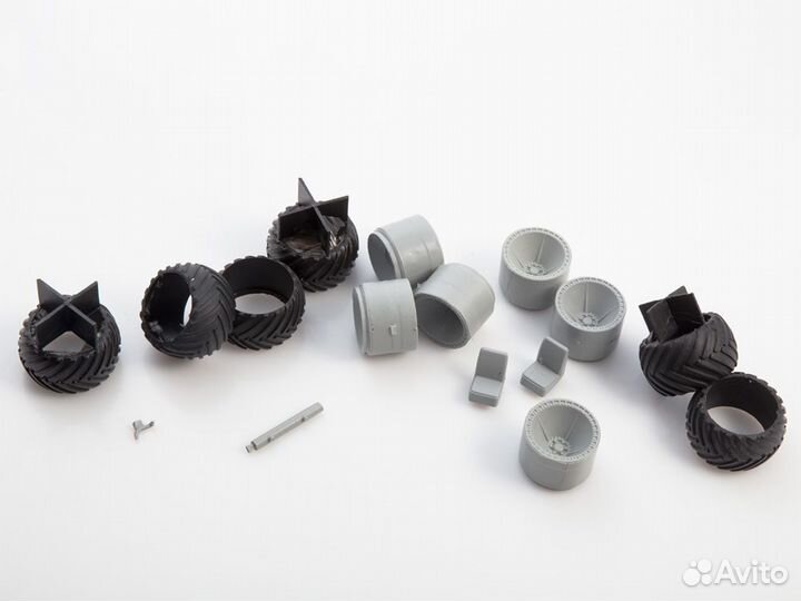 Сборная модель автомобиля AVD Models 1535AVD 1/43