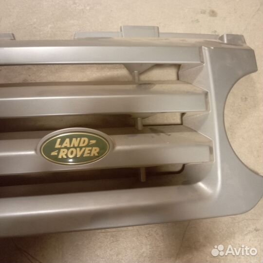 Решетка радиатора land rover