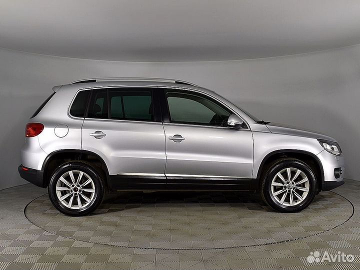 Volkswagen Tiguan 2.0 AT, 2012, 173 108 км
