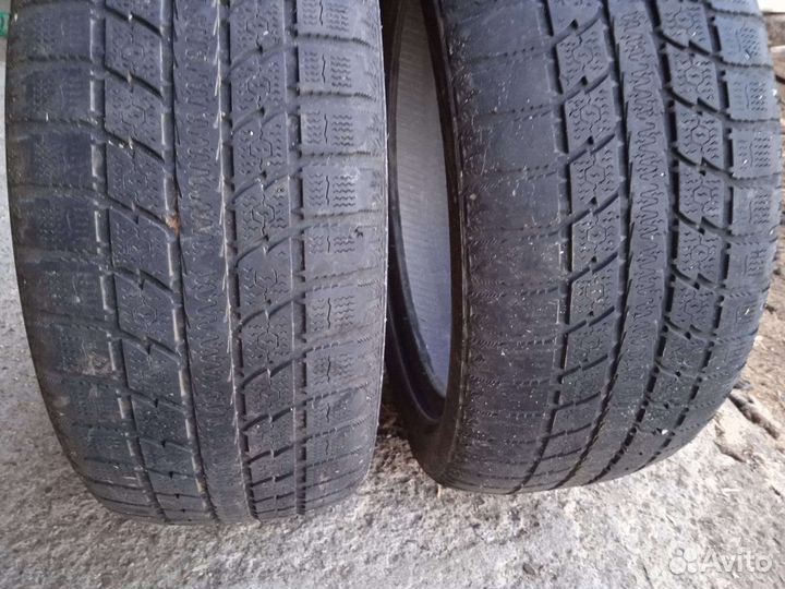 Toyo Observe GSi-5 225/50 R17 94Q