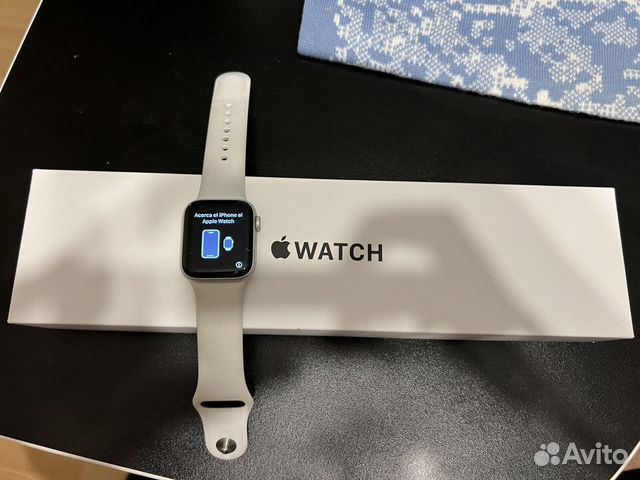 Apple Watch SE 40мм серебристые объявление продам