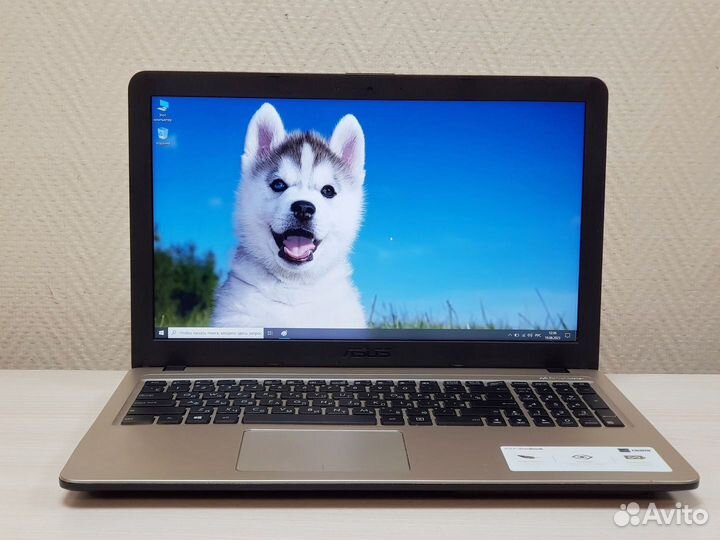 Ноутбук Asus на Core i3 7020U с MX110 2Gb