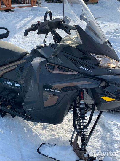 Lynx 49 Ranger ST 900 ACE