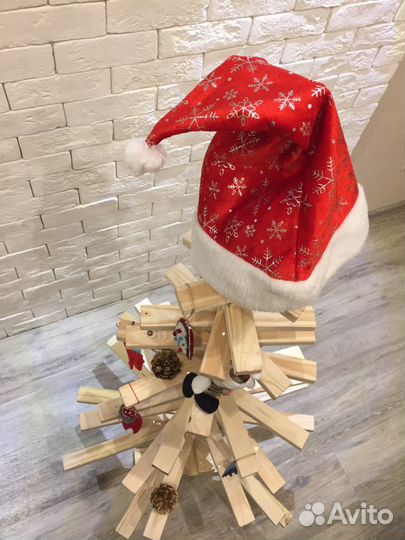 Елка из дерева новая