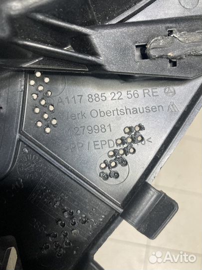 Крышна омывателя R фары W117 CLA