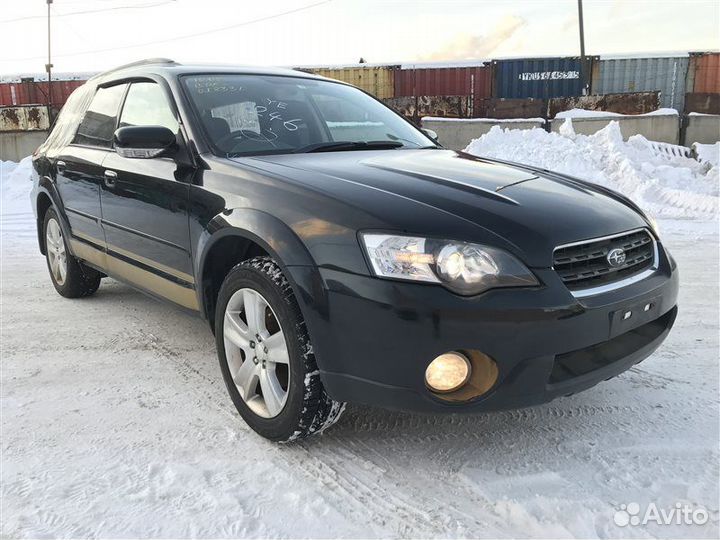 Уплотнительная резинка двери багажника Subaru