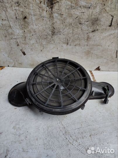 Сабвуфер Mercedes S-Class W220