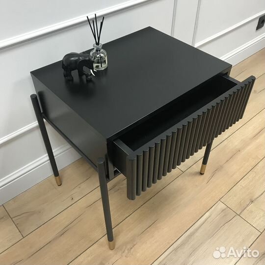 Тумба прикроватная Velvet