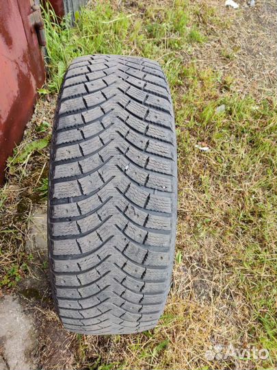 Michelin X-Ice North XIN2 225/65 R17