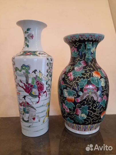 Две вазы Япония, фарфор