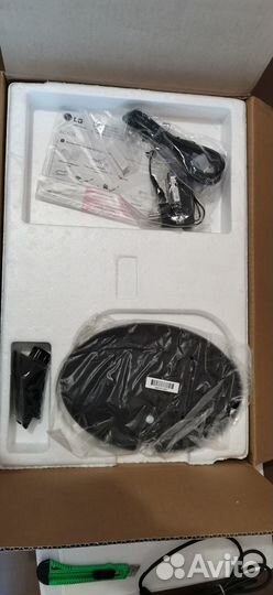 Монитор LG 22EA53 и Philips 226V4L, новые