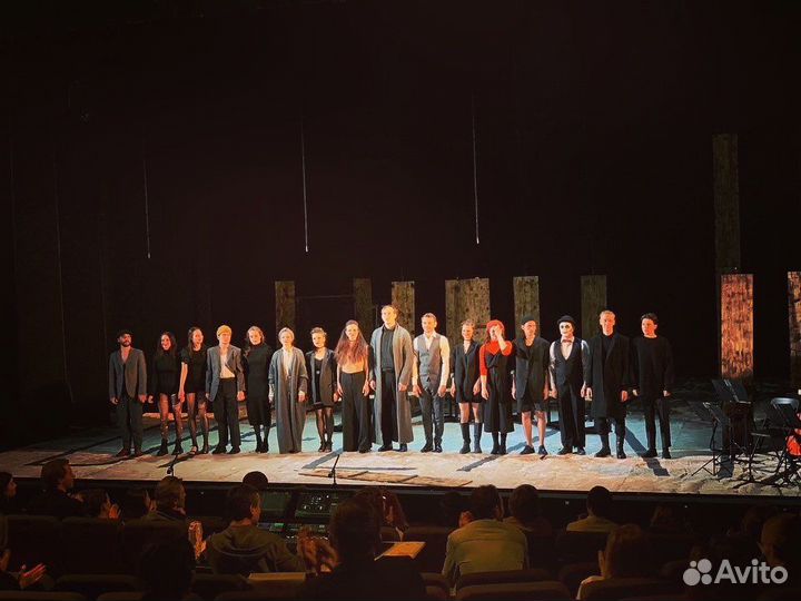 Педагог по актёрскому мастерству