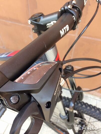 Racer GT 330D (27.5 в двух цветах)