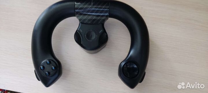 Беспроводной руль для PS3