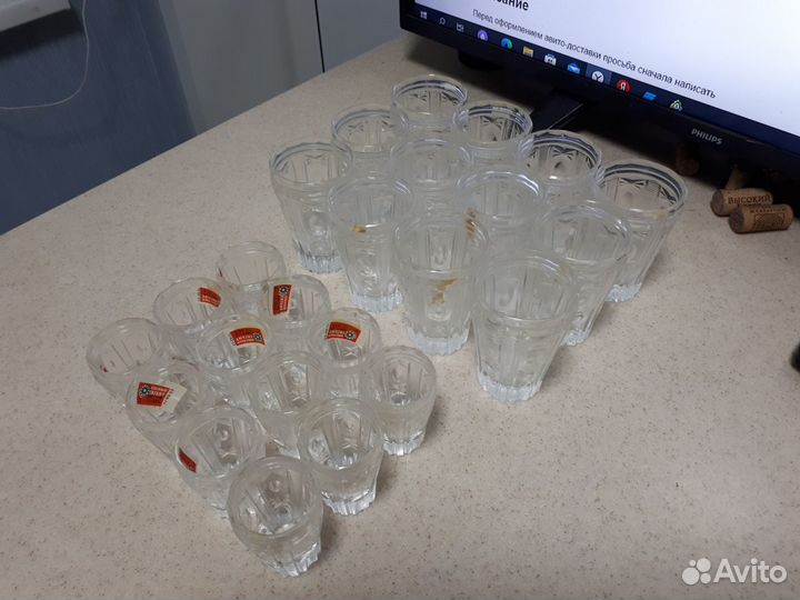 Хрустальные конфетница, стопки, стаканы и кружки