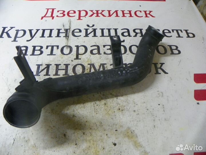 Патрубок интеркулера Ford S-MAX