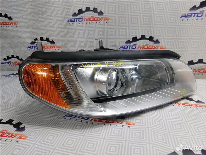 Фара правая Volvo V70