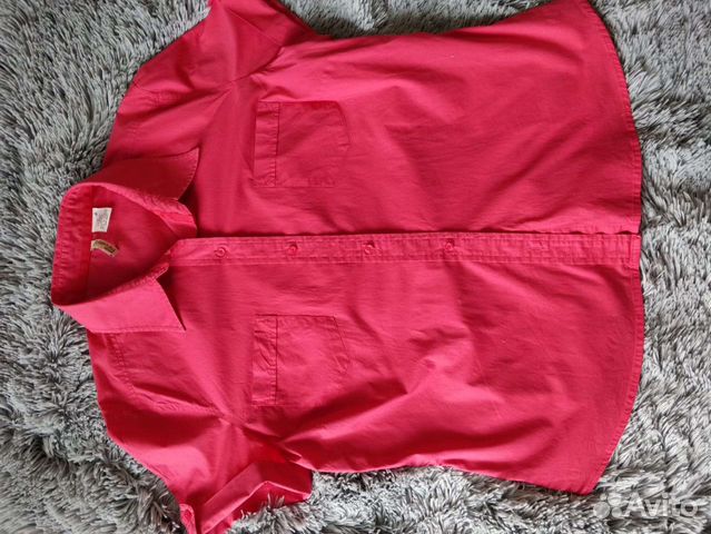Брузка, б/у пару раз. Цвет малиновый, размер 48/50