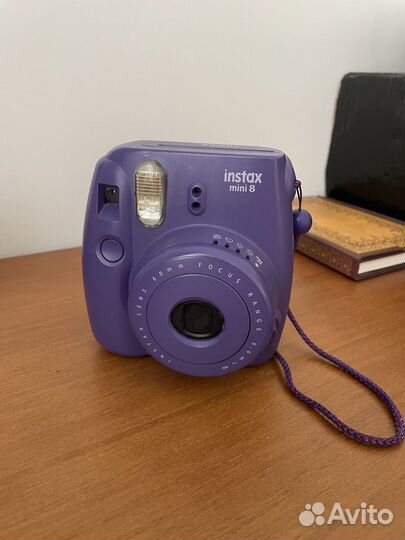 Фотоаппарат пленочный instax mini 8