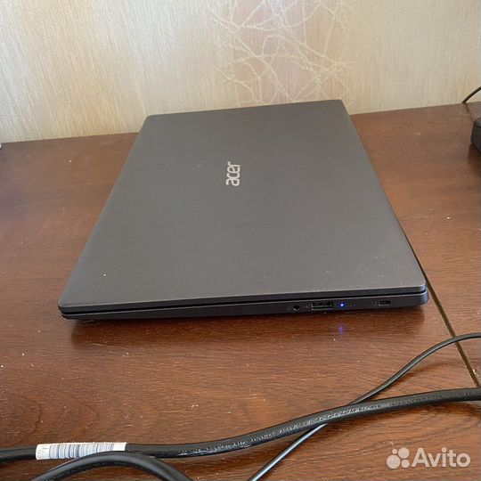Acer extensa 15 ex215