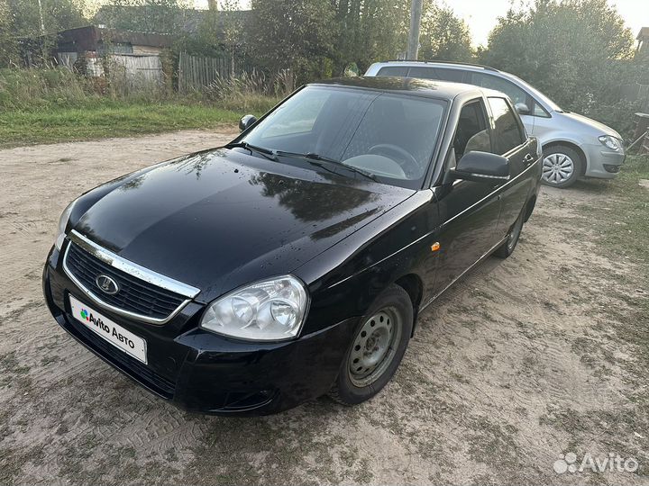 LADA Priora 1.6 МТ, 2010, 200 000 км
