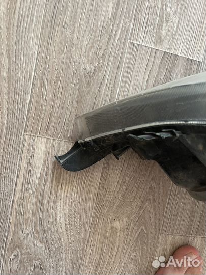 Toyota vista ardeo фара