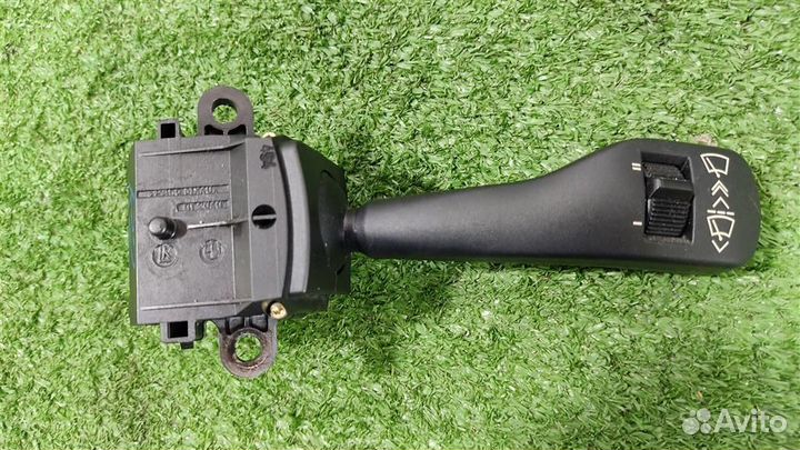Подрулевой переключатель стеклоочистителя BMW X3