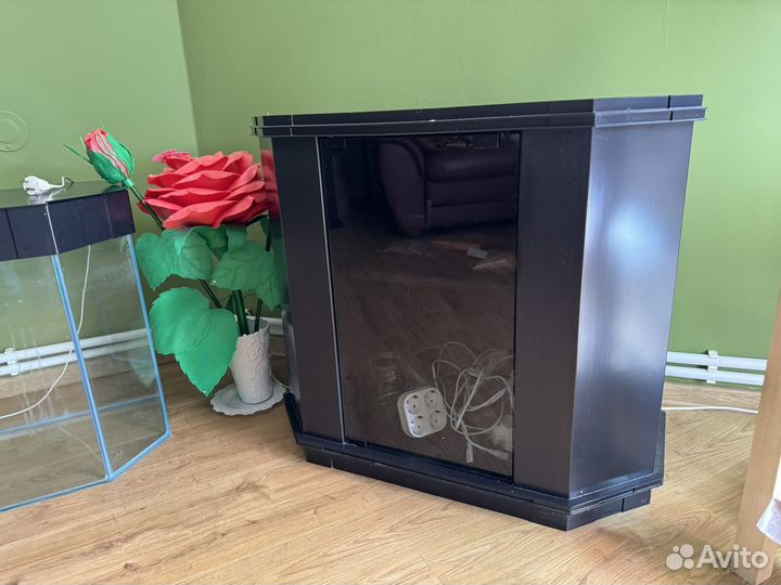 Аквариум с тумбой 150 л