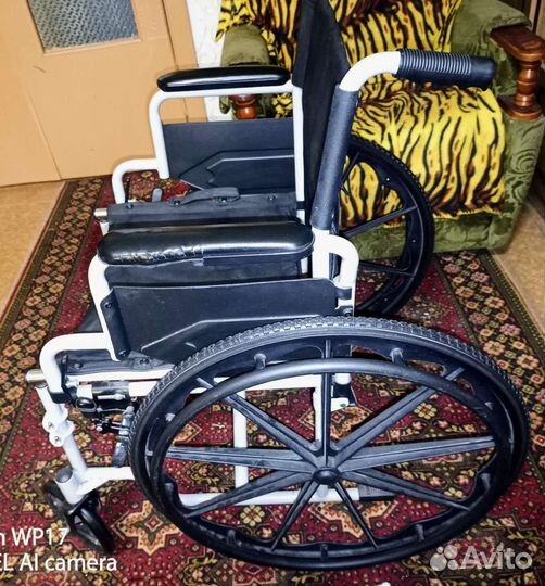 Инвалидная коляска до 125 кг. складывающаяся
