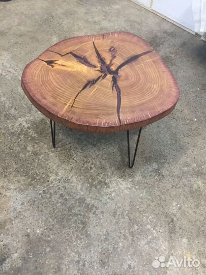 Журнальный столик