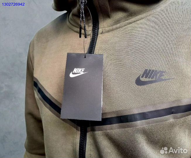 Спортивные костюмы Nike Tech Fleece