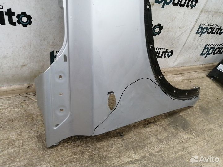 Крыло переднее правое 57611-54P10 Suzuki Vitara