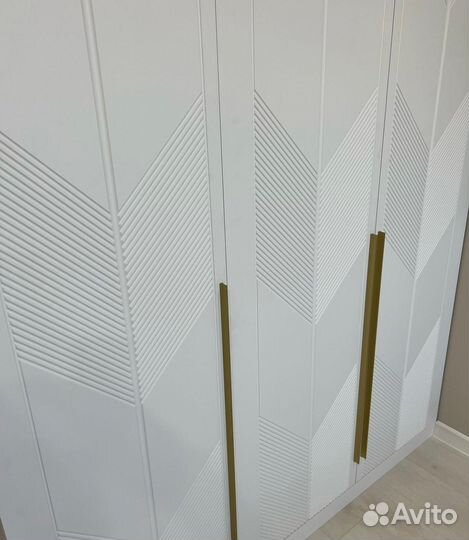 Шкаф для одежды