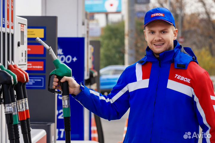 Рабочий на АЗС (Новосибирск, Клиника Мешалкина)