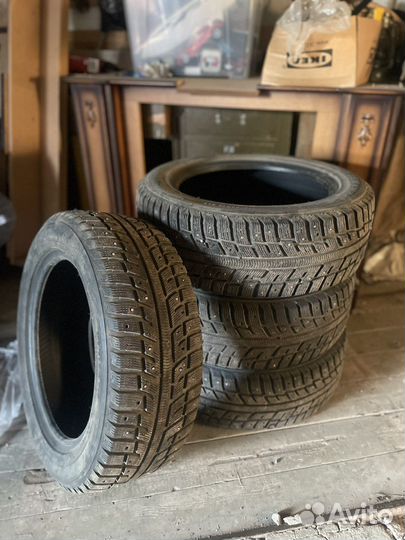 Kumho I'Zen KW22 205/55 R16