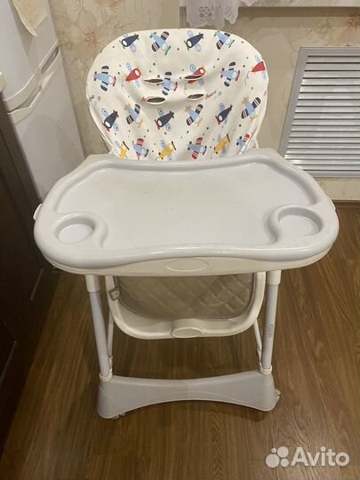 Стульчик для кормления babyton