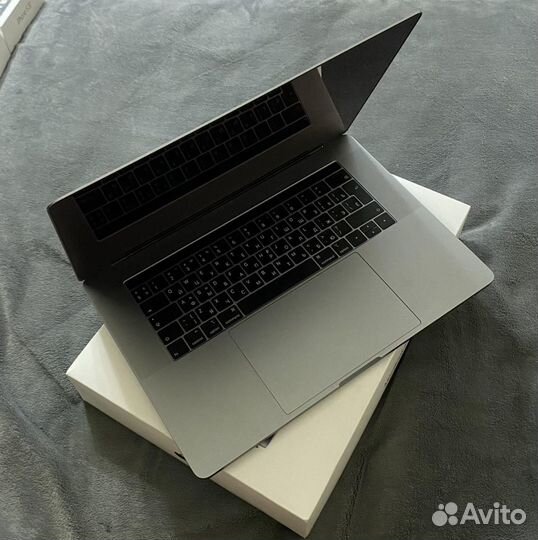 Apple MacBook Pro 15 2019 512гб