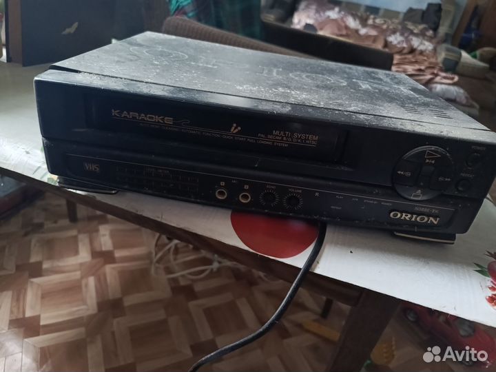 Видеомагнитофон