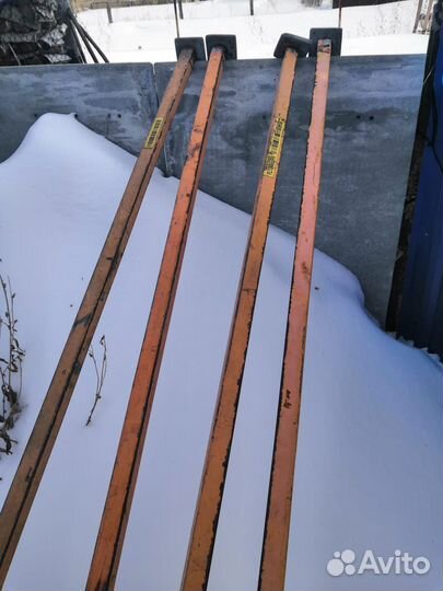 Штанги распорные для крепления груза