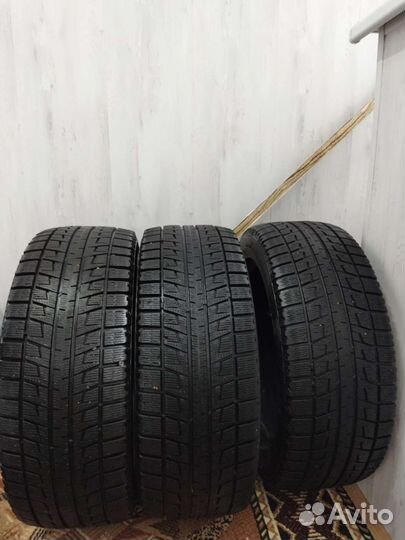 Bridgestone Blizzak Revo2 205/55 R16