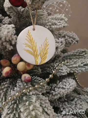 Новогодние ёлочные игрушки