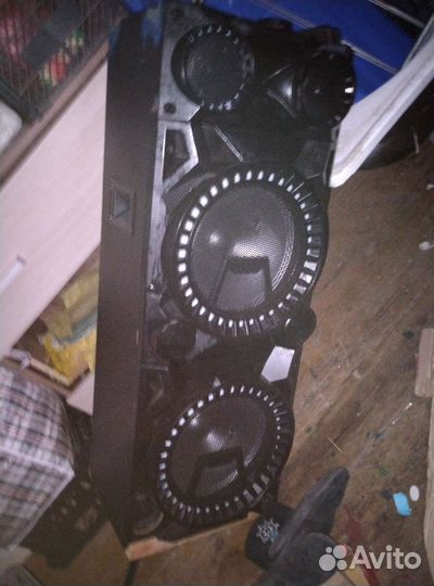 Блютуз колонка