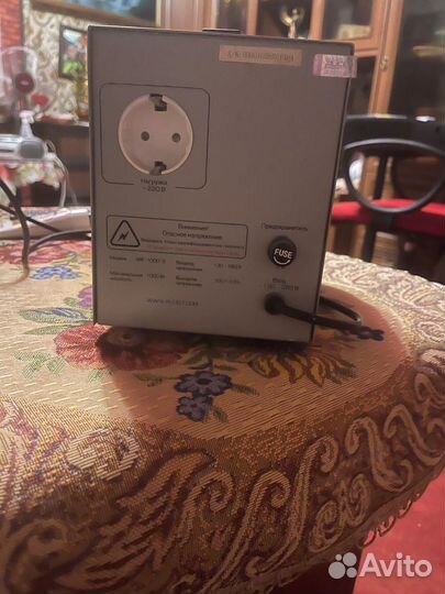 Стабилизатор напряжения ruself