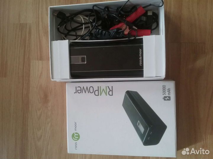 Портативный аккумулятор Ross&Moor MP-50000