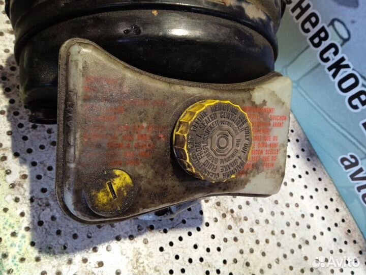 Вакуумник тормозной Audi A6 Allroad Quattro