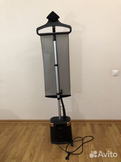Отпариватель для одежды Tefal pro style care