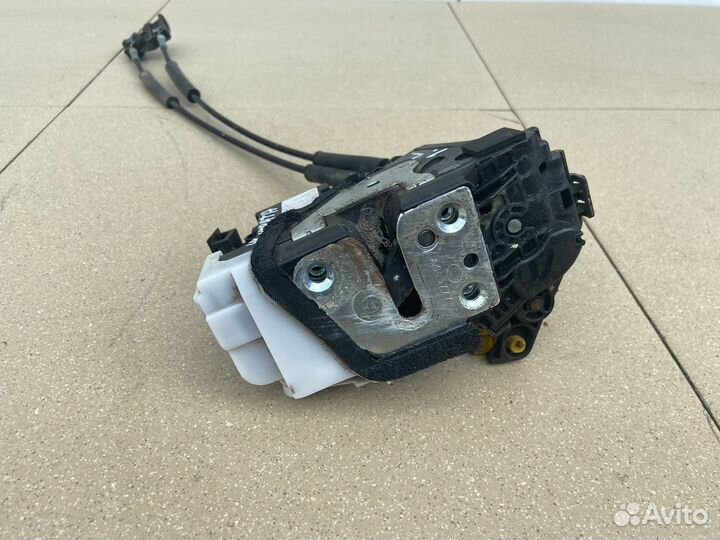 Замок двери передний левый Kia cerato 2