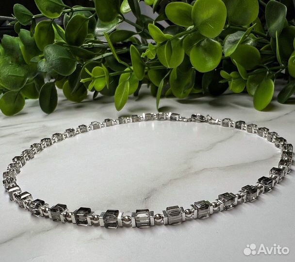 Колье чокер ожерелье из кристаллов Swarovski