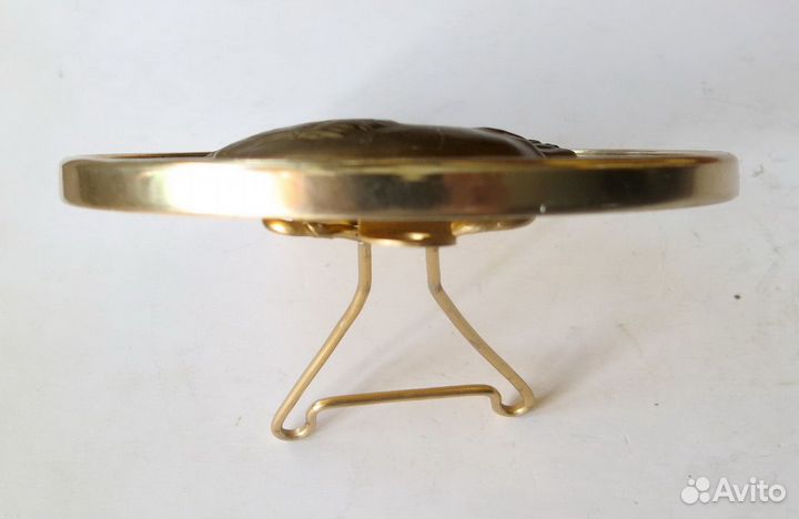 Памятная настольная медаль 